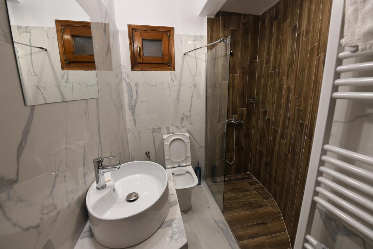 Guesthouse Alexandros Nestorion Екстер'єр фото